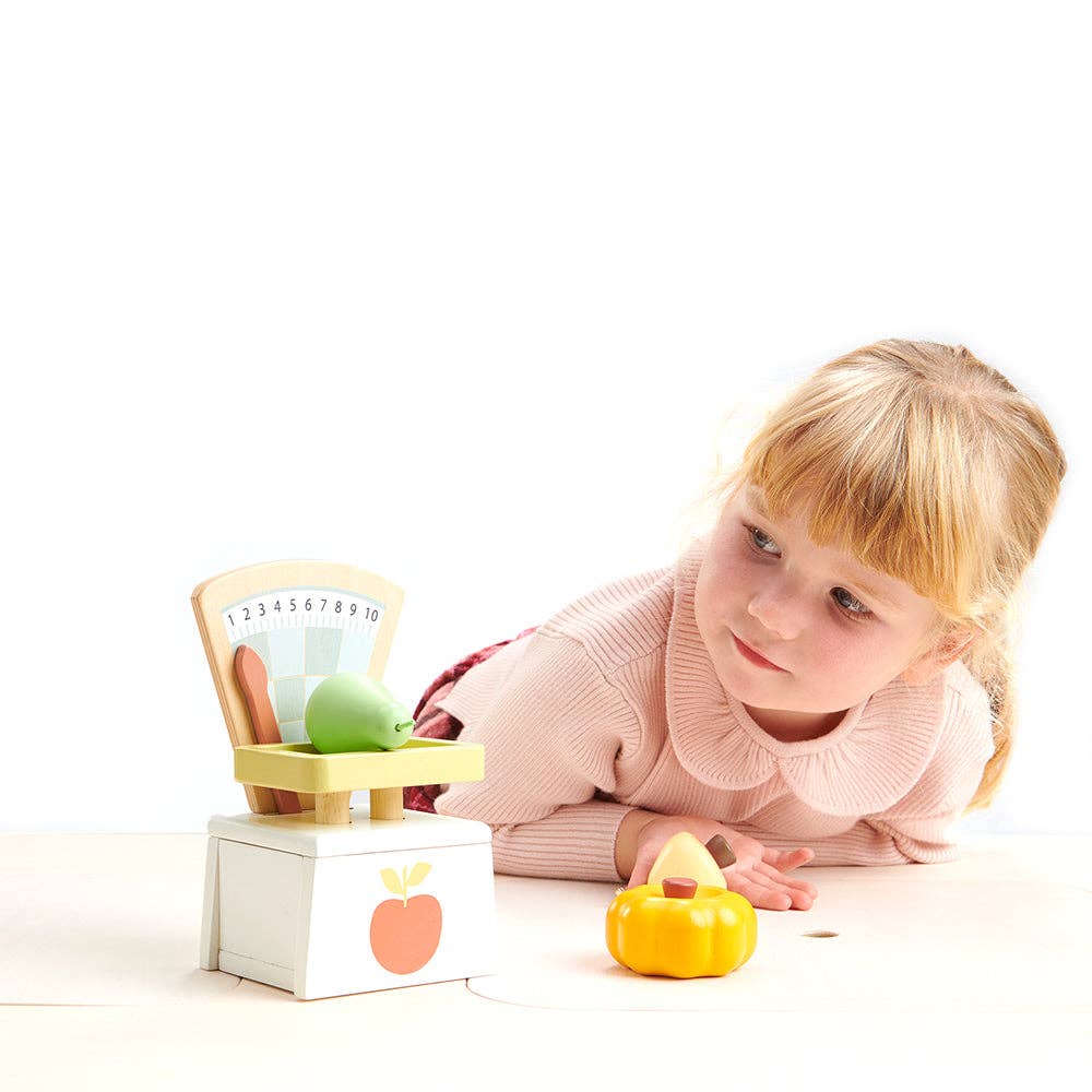 Tender Leaf Toys Wooden Market Scales