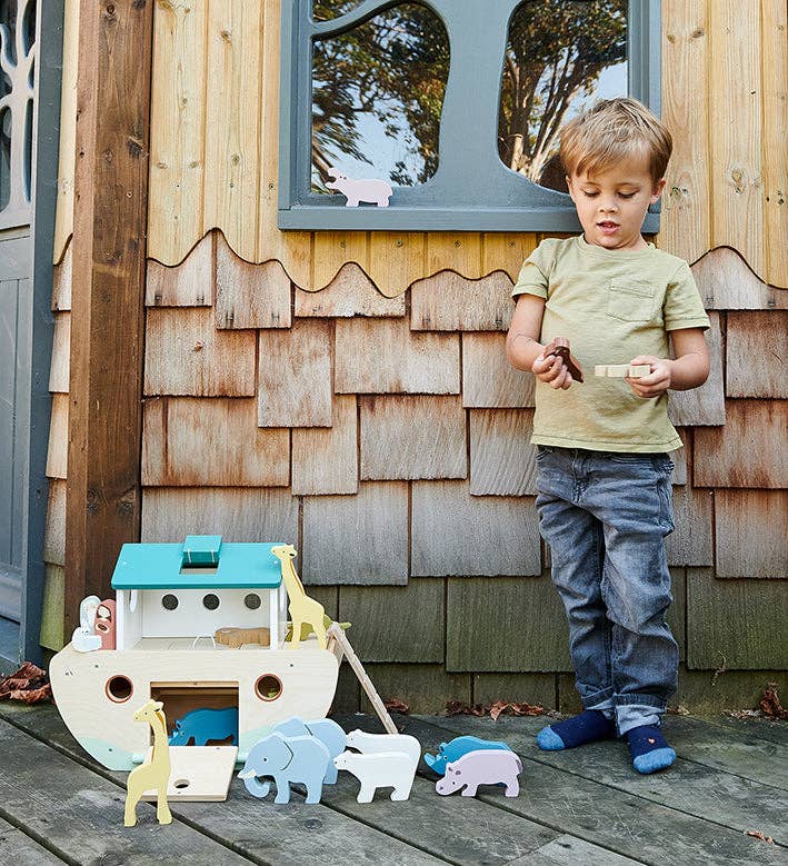 Tender Leaf Toys Noah's Wooden Ark