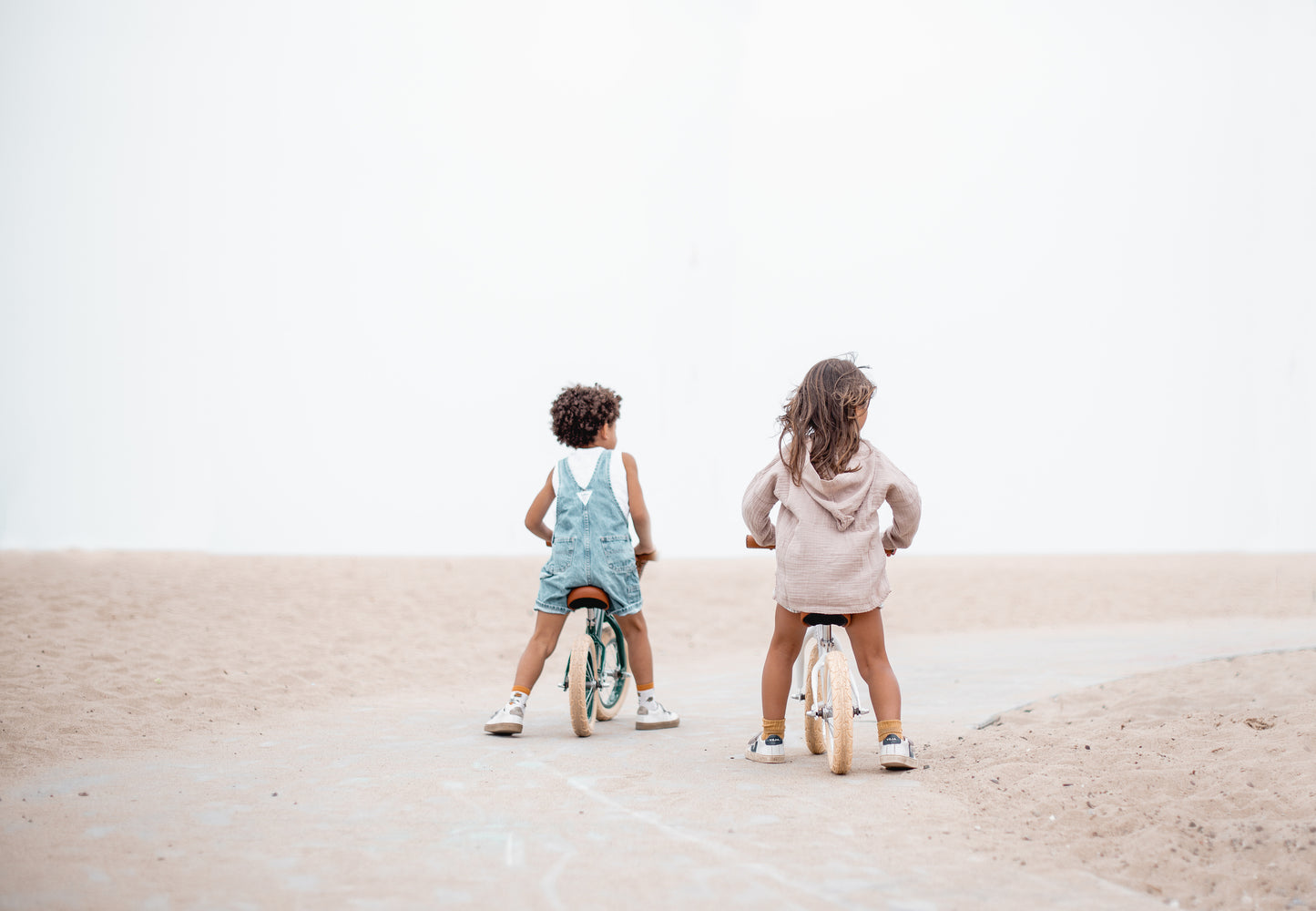 Banwood Vintage Balance Bike - White