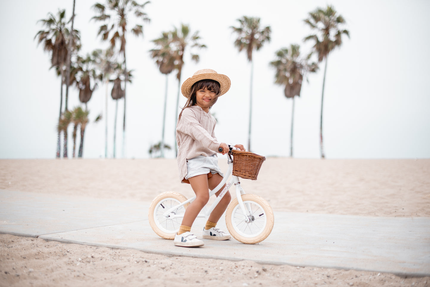 Banwood Vintage Balance Bike - White