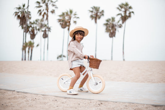 Banwood Vintage Balance Bike - White