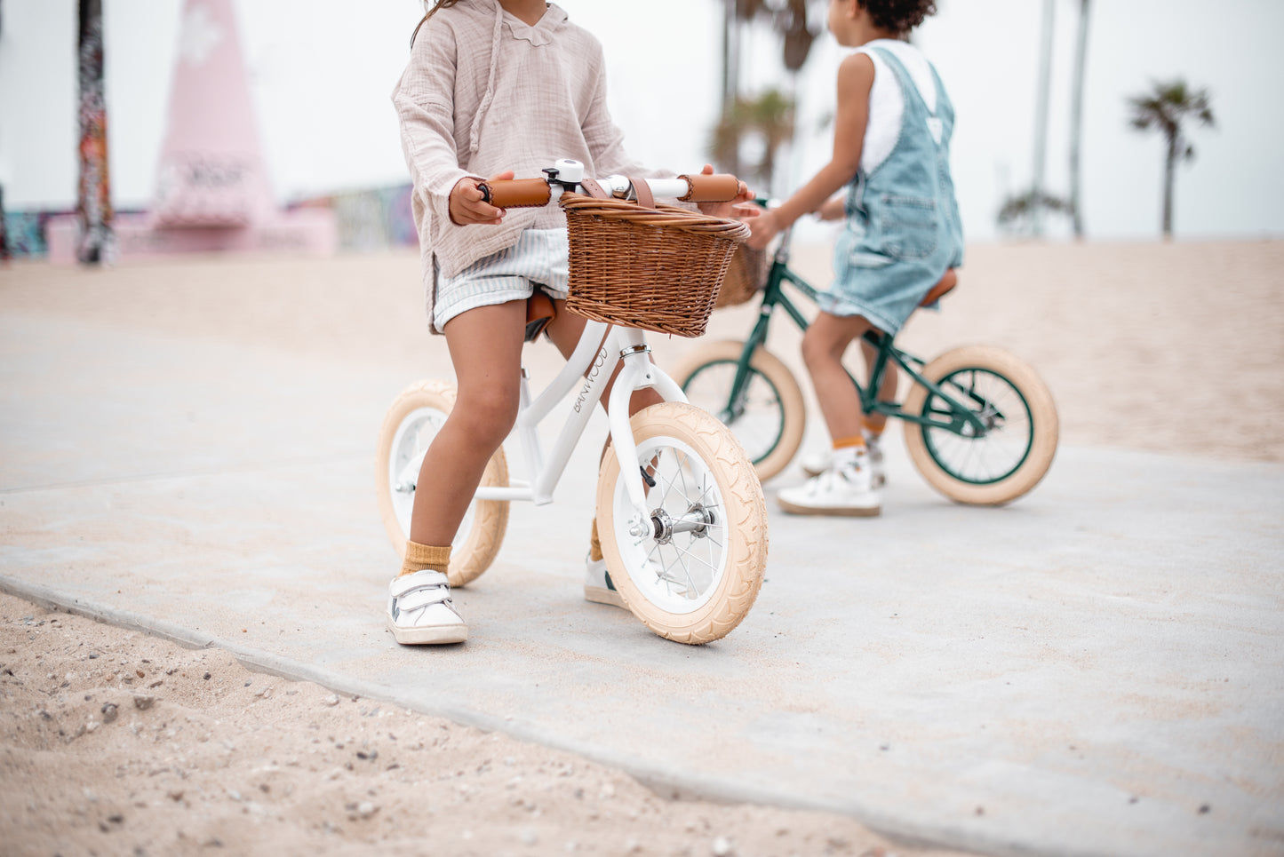 Banwood Vintage Balance Bike - White