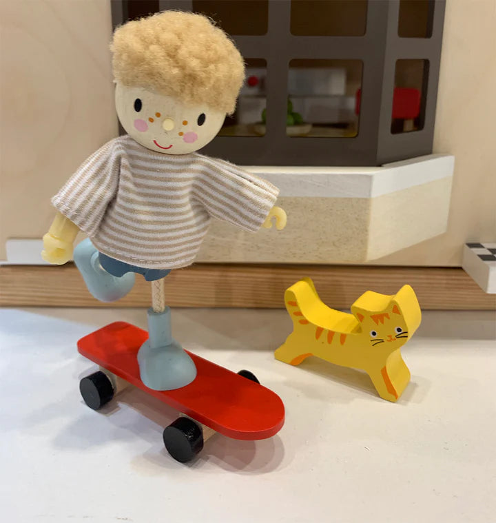 Tender Leaf Toys Edward Doll And His Skateboard