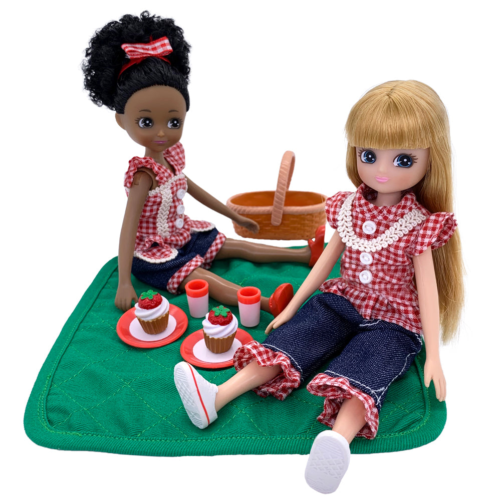 Picnic in the Park Toy Doll Set By Lottie