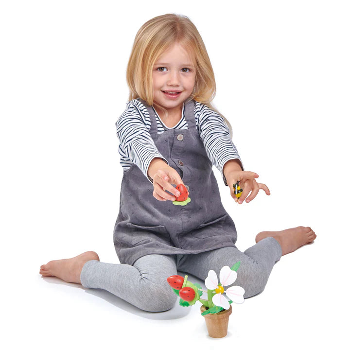 Tender Leaf Toys Wooden Strawberry Flower Pot