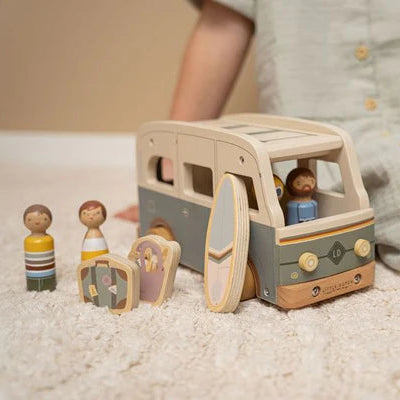 Little Dutch - Vintage Wooden Campervan